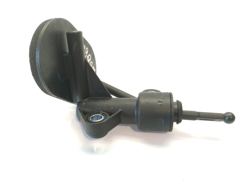 Recambio de bomba embrague para opel corsa e 120 aniversario ecoflex referencia OEM IAM 55594516  