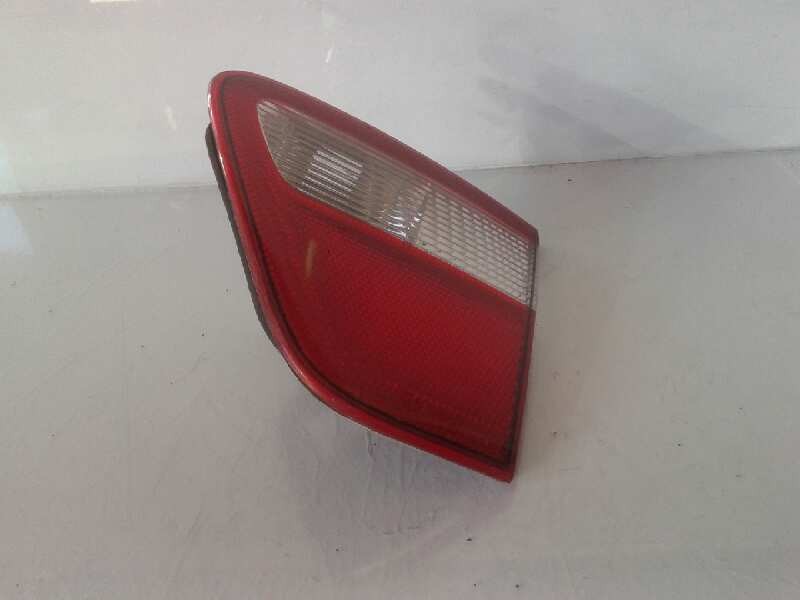 Recambio de piloto trasero derecho para seat cordoba berlina (6k2) tour referencia OEM IAM   