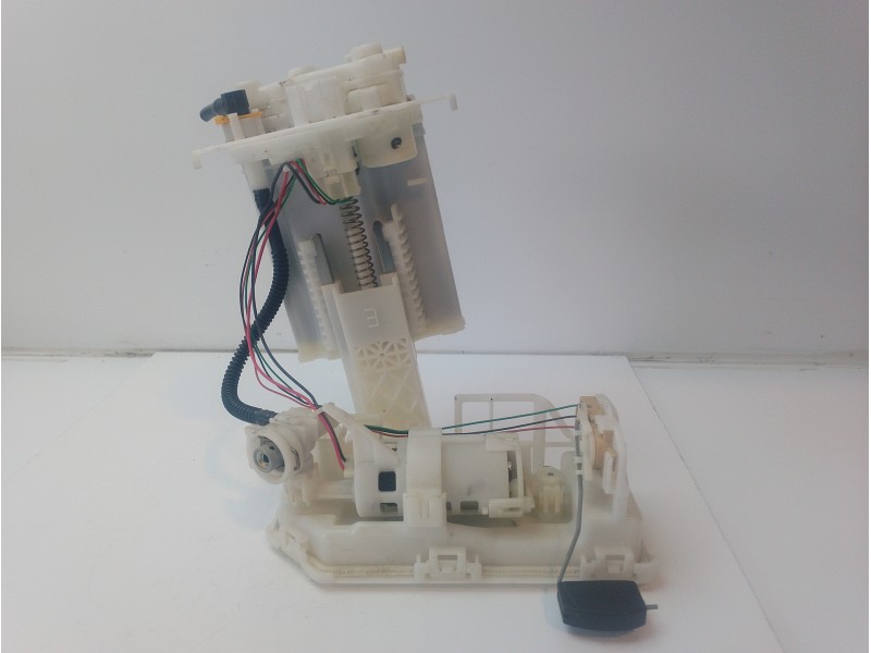 Recambio de aforador para toyota c-hr referencia OEM IAM 7702002C21  