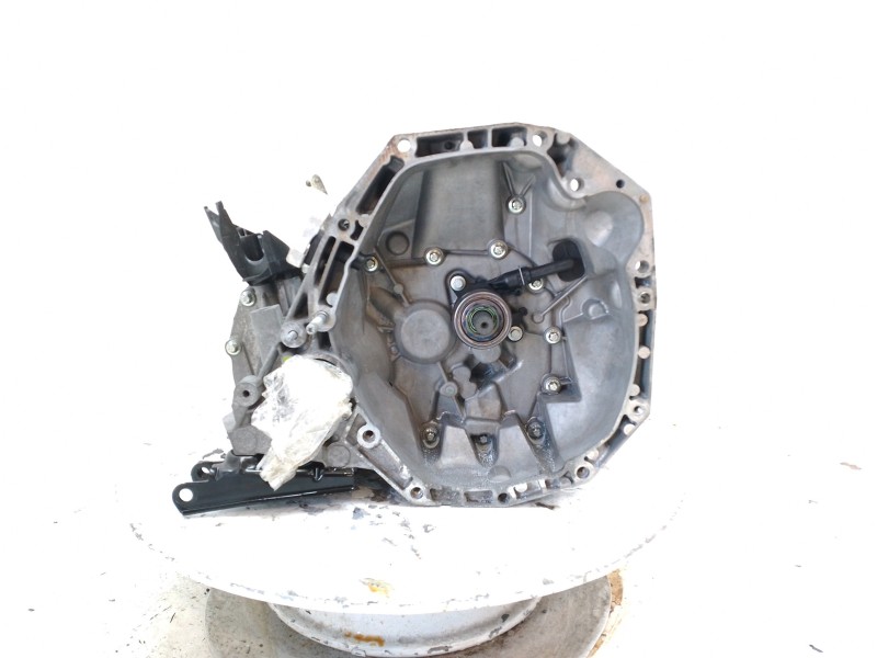 Recambio de caja cambios para dacia sandero laureate referencia OEM IAM JR5336  