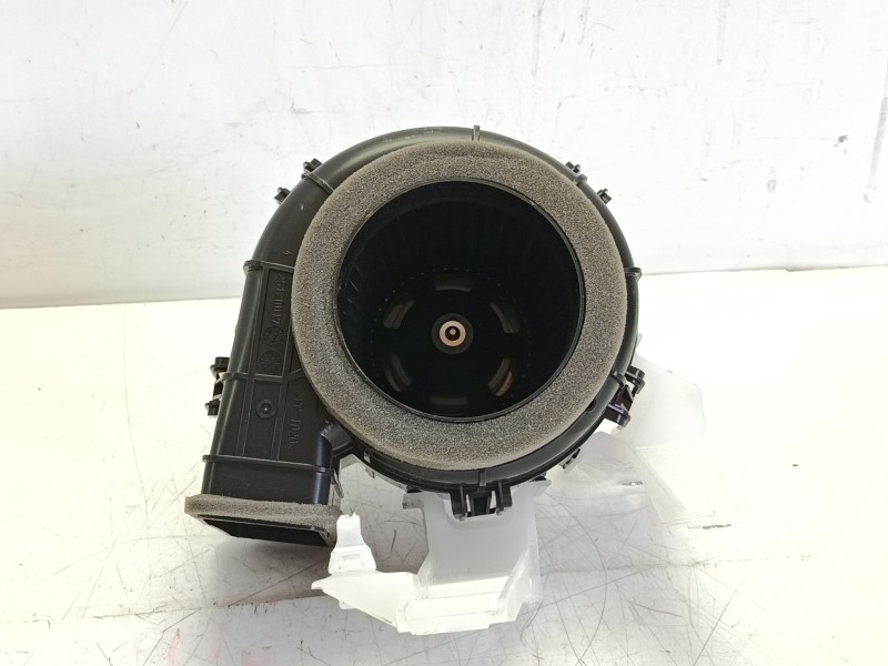 Recambio de motor ventilador para toyota yaris (_p21_, _pa1_, _ph1_) 1.5 hybrid (mxph10) referencia OEM IAM 16363K0020  