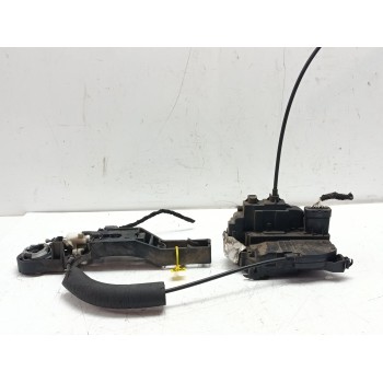 CERRADURA PUERTA DELANTERA DERECHA 805000004R 