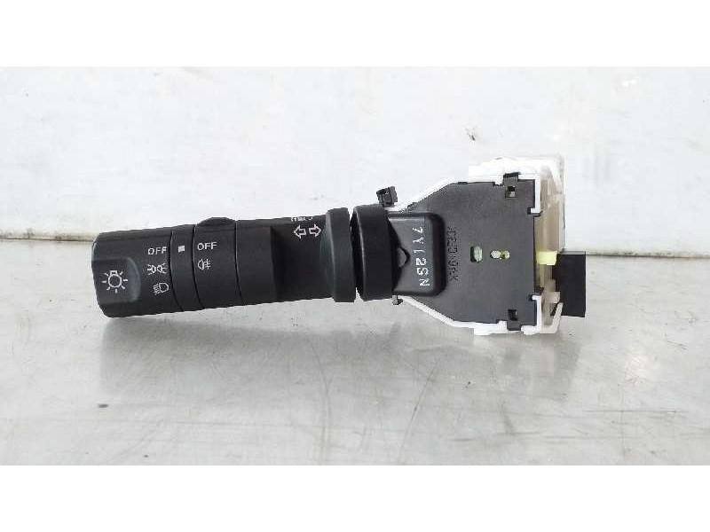 Recambio de mando intermitentes para nissan navara pick-up (d40m) double cab se 4x4 referencia OEM IAM 25540EB60A  