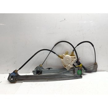 ELEVALUNAS DELANTERO DERECHO 807000002R 
