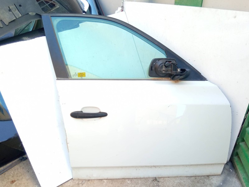 Recambio de puerta delantera derecha para bmw x3 (e83) 2.0d referencia OEM IAM 41003451016  