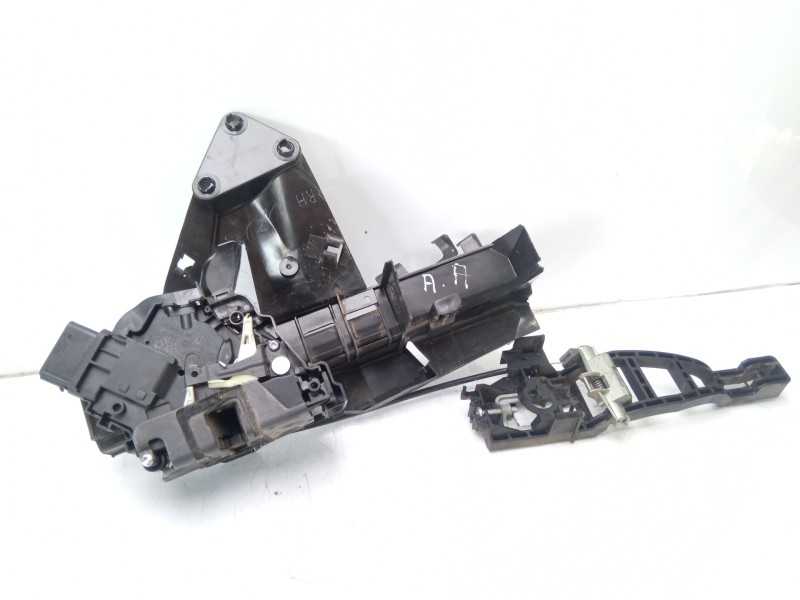 Recambio de cerradura puerta delantera derecha para ford c-max (cb3) 1.6 tdci cat referencia OEM IAM 3M51R21978  