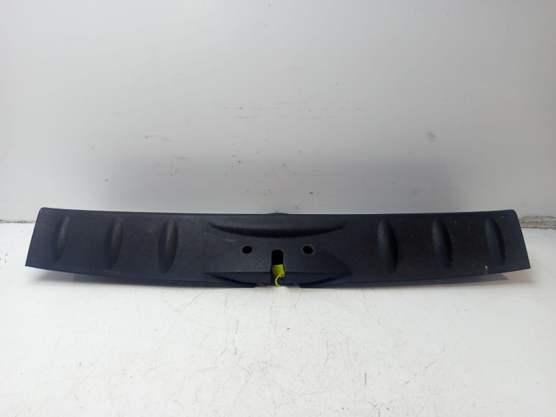 Recambio de moldura para mini mini (r56) john cooper works referencia OEM IAM 51477138451  