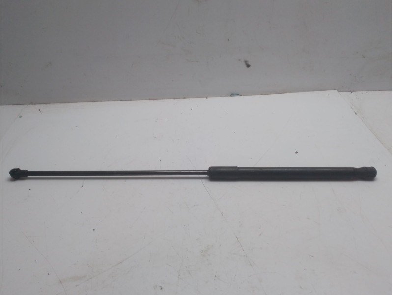 Recambio de amortiguador porton trasero derecho para citroën c4 aircross referencia OEM IAM 9806879080  