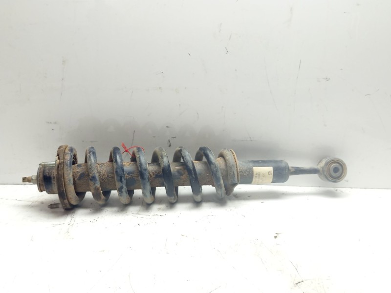 Recambio de amortiguador delantero derecho para toyota land cruiser (j15) referencia OEM IAM 4851069745 4851060272 