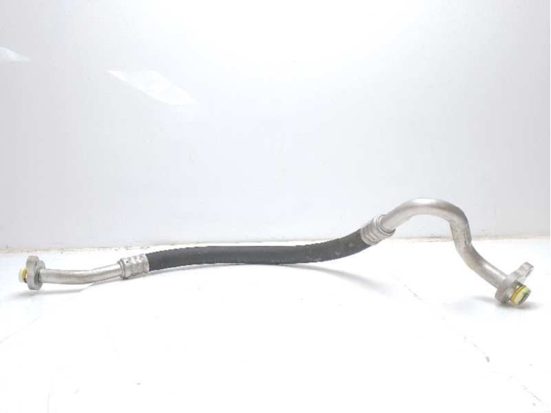 Recambio de tubo para volvo xc 40 business plus awd referencia OEM IAM 31694876  