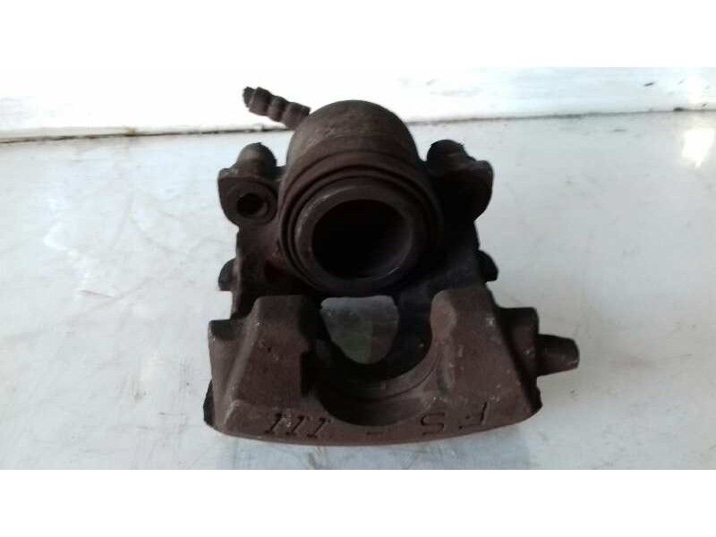 Recambio de pinza freno delantera derecha para volkswagen polo (9n3) advance referencia OEM IAM 11817100221 2656 