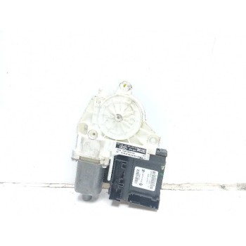 MOTOR ELEVALUNAS DELANTERO DERECHO 8P0959802E 