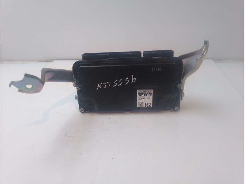Recambio de centralita motor uce para toyota c-hr referencia OEM IAM 89661F4550  