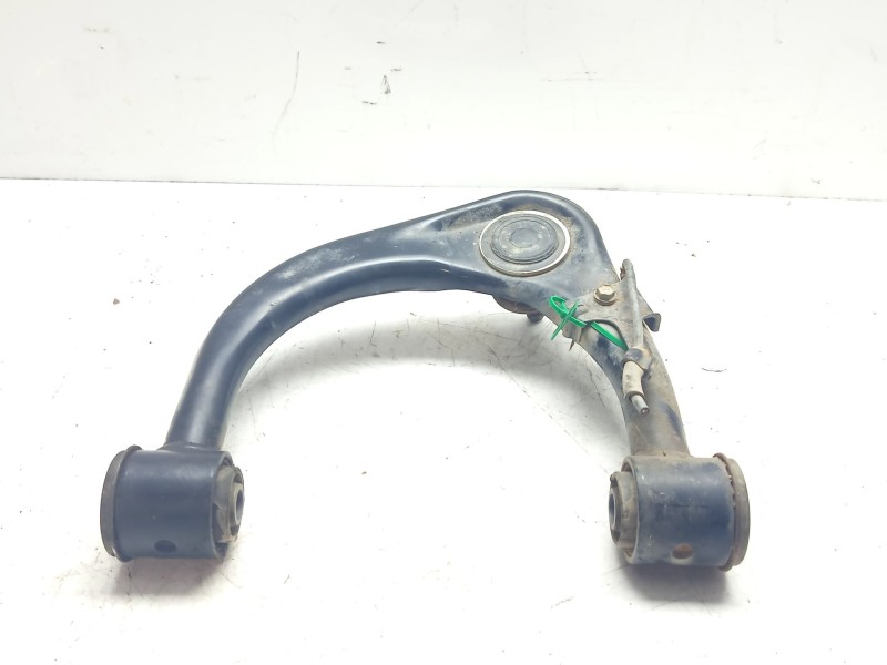 Recambio de brazo suspension superior delantero derecho para toyota land cruiser (j15) referencia OEM IAM 4861060070  