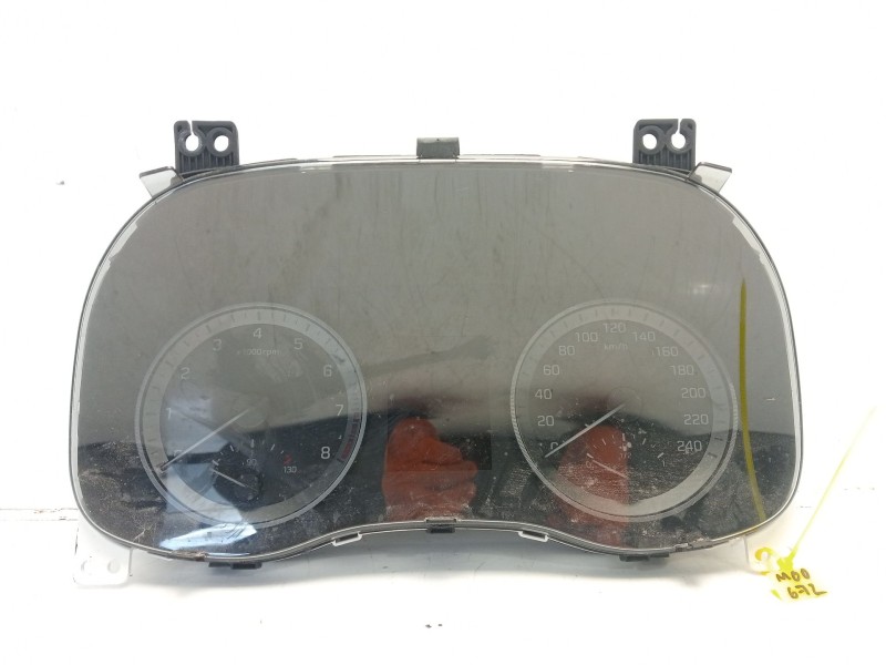 Recambio de cuadro instrumentos para hyundai tucson 1.6 cat referencia OEM IAM 94023D7AK0  