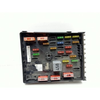 CAJA RELES / FUSIBLES 3C0937125 L0132621040305 