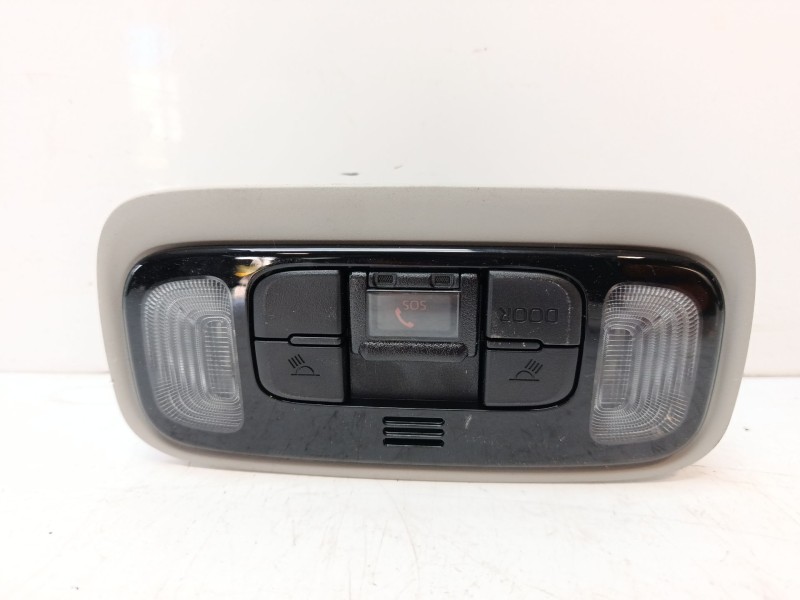 Recambio de luz interior para toyota yaris active referencia OEM IAM 81260K0100B0  