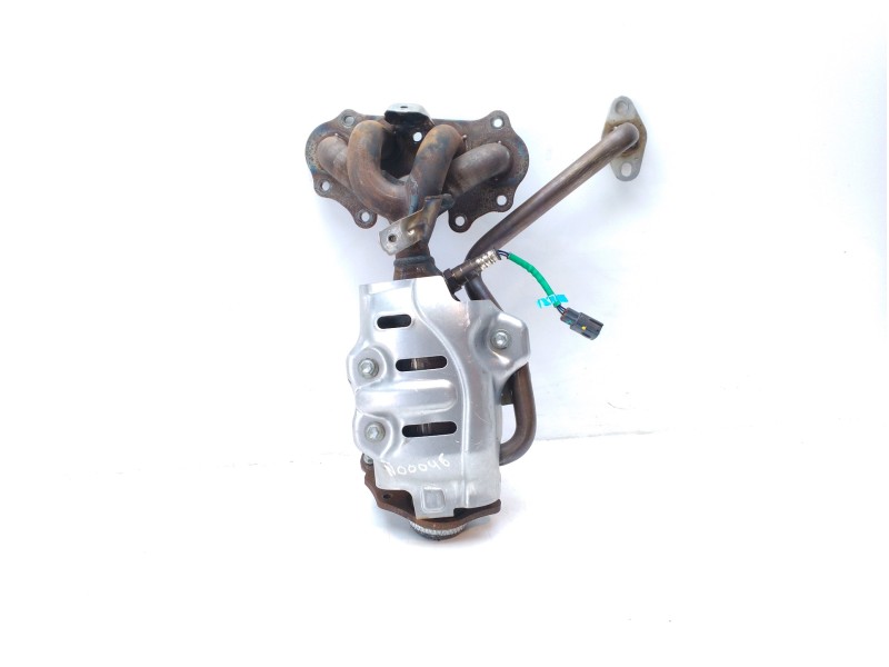 Recambio de catalizador para toyota yaris 1.5 16v cat referencia OEM IAM 2505147180  