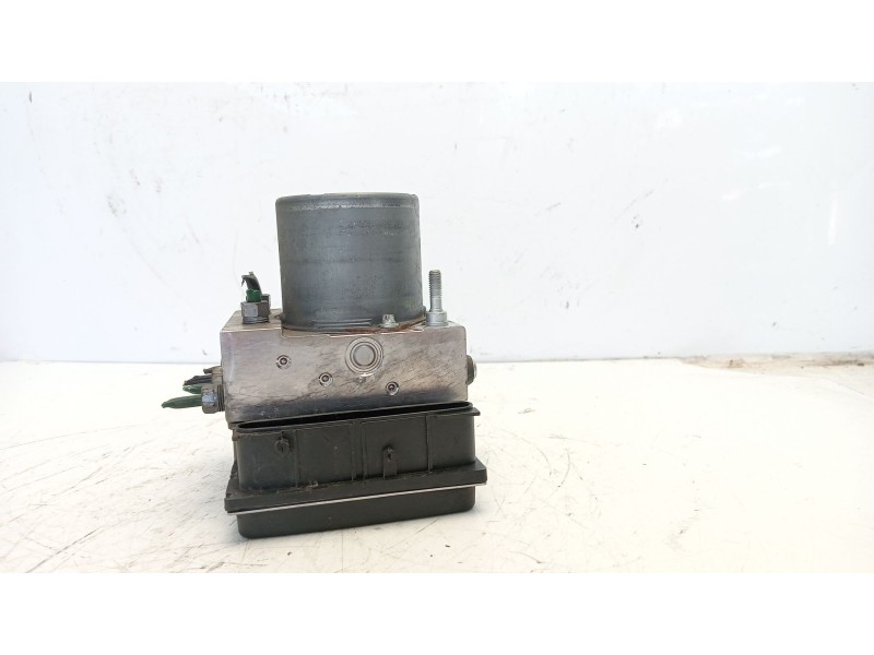 Recambio de abs para renault modus referencia OEM IAM 7701209605  