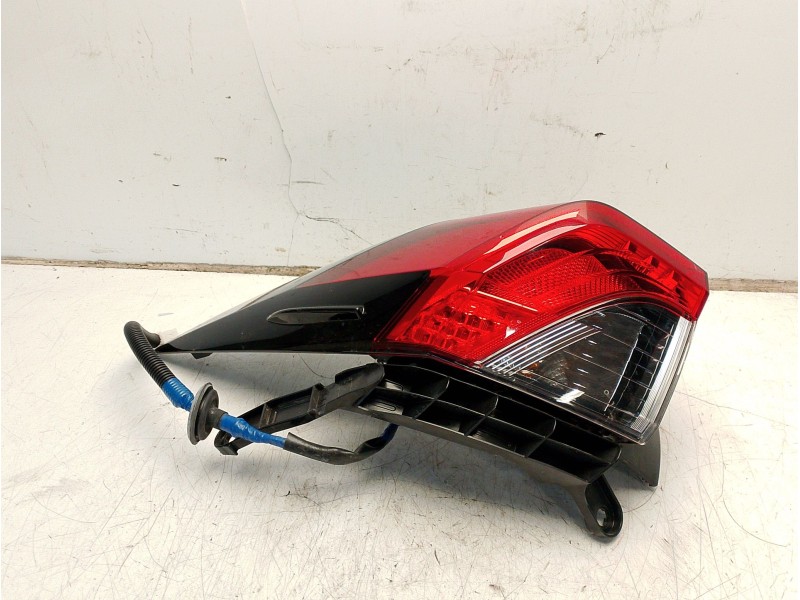 Recambio de piloto trasero izquierdo para toyota rav 4 v (_a5_, _h5_) 2.0 (mxaa52) referencia OEM IAM 8156142230  