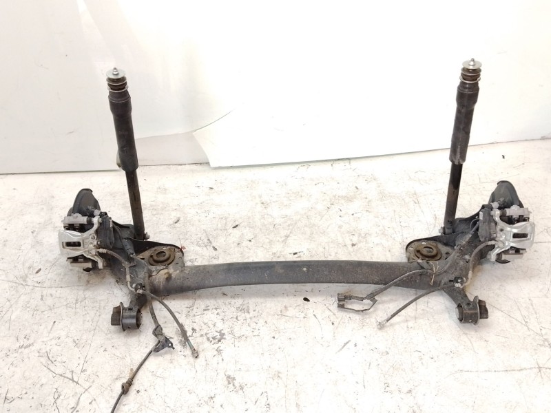 Recambio de puente trasero para toyota yaris (_p21_, _pa1_, _ph1_) 1.5 hybrid (mxph10) referencia OEM IAM 42110K0030  