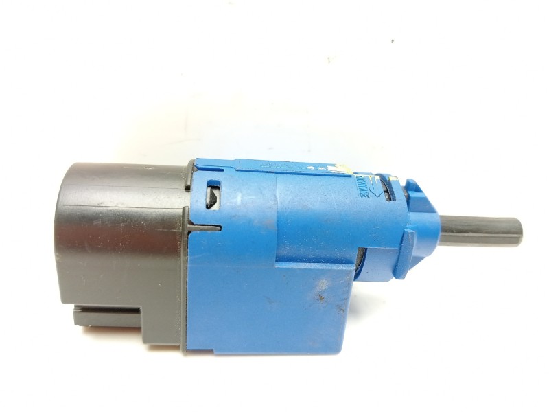Recambio de interruptor para dacia lodgy 1.2 16v tce cat referencia OEM IAM 253256730R  
