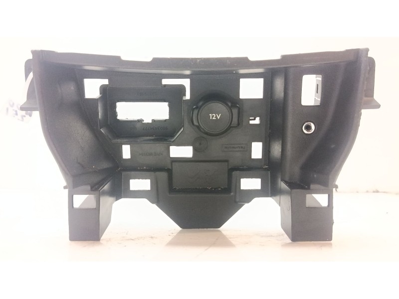 Recambio de molduras delanteras para peugeot 308 access referencia OEM IAM 98034347ZD  9803434777