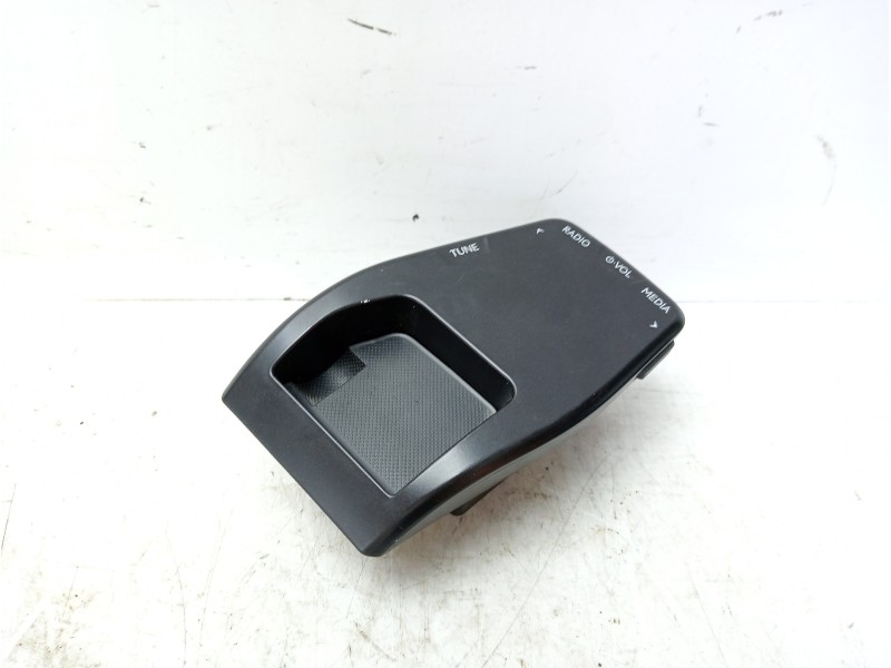 Recambio de mando multifuncion para lexus ux (za10) 250h referencia OEM IAM 8617076030  