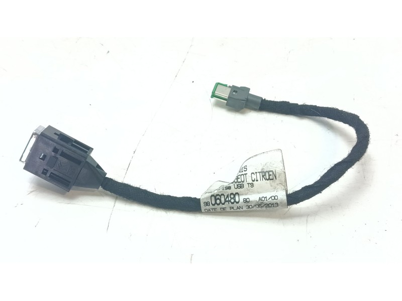 Recambio de modulo confort para peugeot 308 access referencia OEM IAM 9806048080  