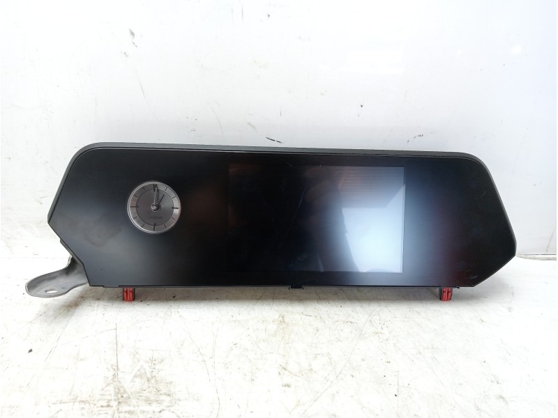 Recambio de pantalla multifuncion para lexus ux (za10) 250h referencia OEM IAM 8611176100 8611076070 8391033301