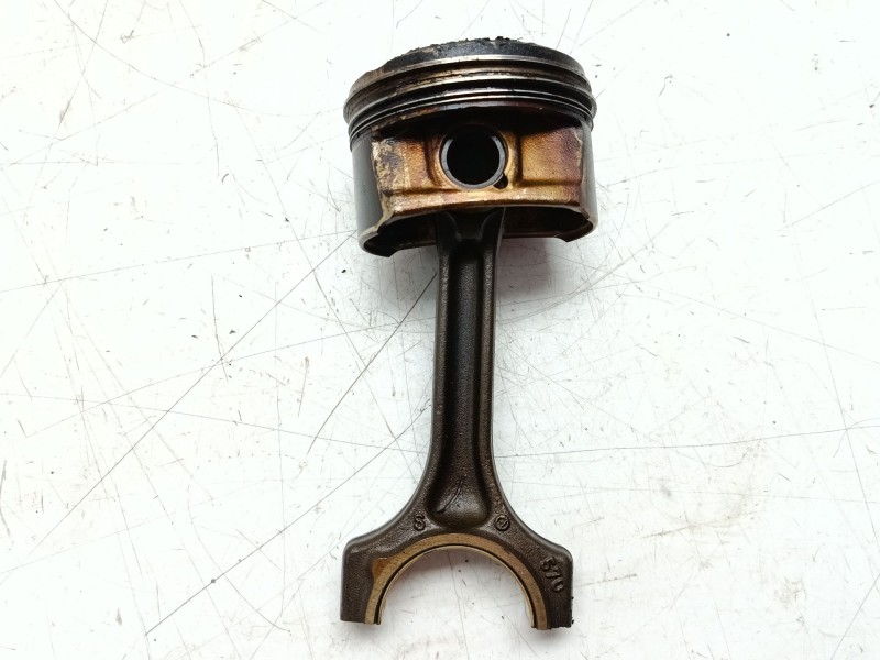 Recambio de piston para peugeot 308 access referencia OEM IAM 1613665180  