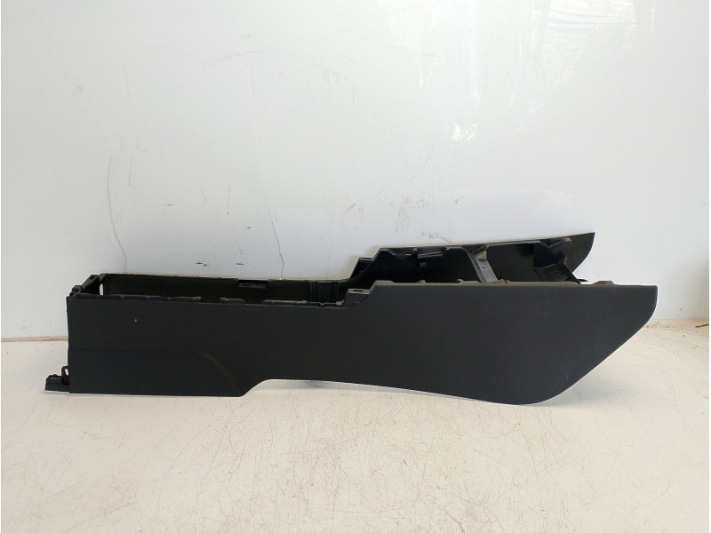 Recambio de consola central para toyota yaris (_p21_, _pa1_, _ph1_) 1.5 hybrid (mxph10) referencia OEM IAM 58910K0031C0  