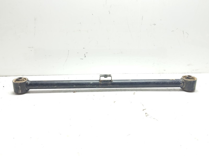 Recambio de brazo suspension trasero izquierdo para toyota land cruiser (j15) referencia OEM IAM 4872035061  