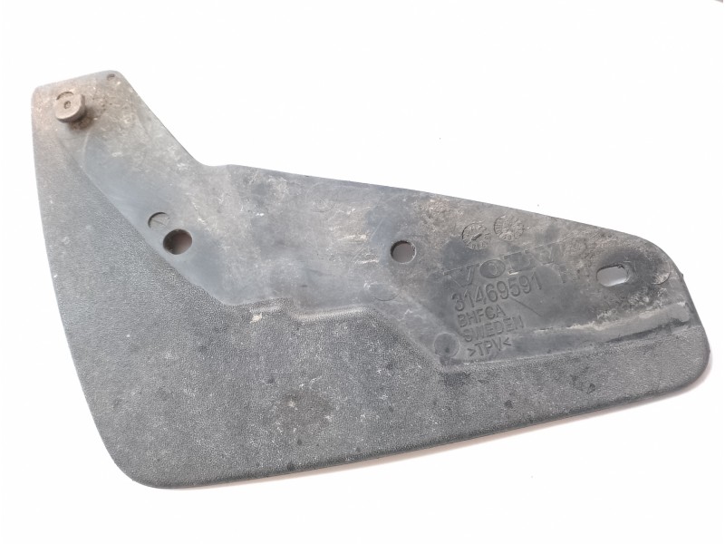 Recambio de moldura para volvo xc 40 business plus awd referencia OEM IAM 31469591  
