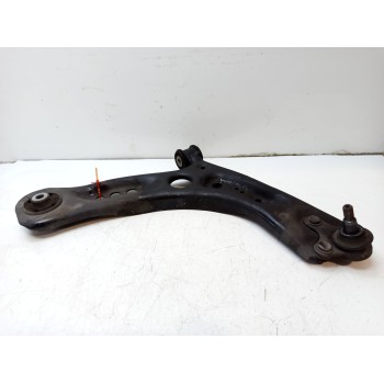 BRAZO SUSPENSION INFERIOR DELANTERO DERECHO 5Q0407152R 