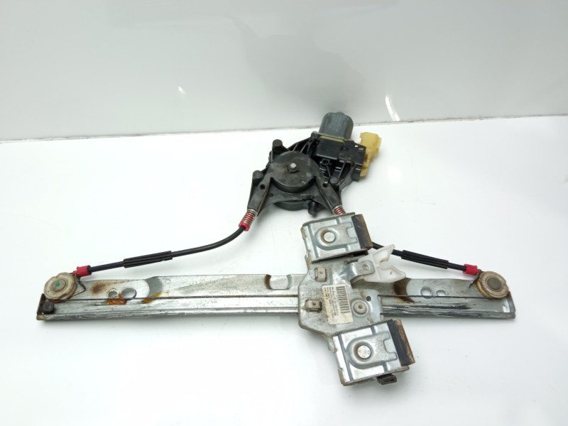 Recambio de elevalunas delantero izquierdo para ford fiesta (ccn) referencia OEM IAM 0130822404  