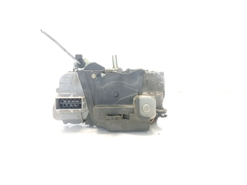 Recambio de cerradura puerta delantera izquierda para citroën xsara picasso 2.0 hdi referencia OEM IAM 9810310380  