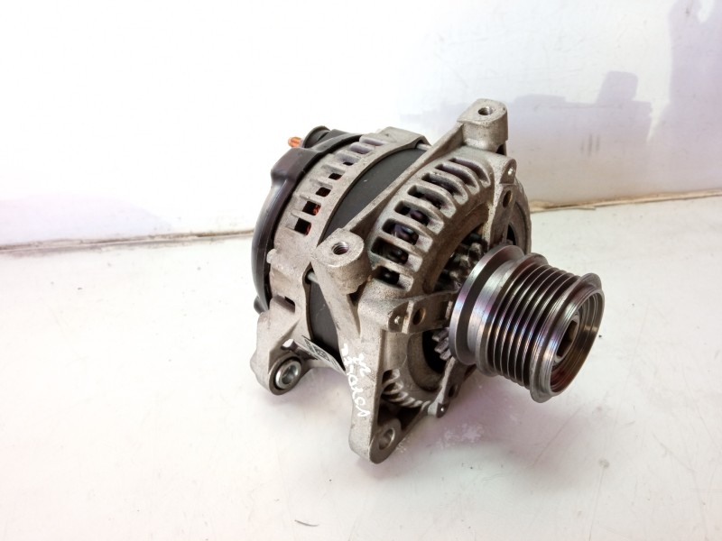 Recambio de alternador para chrysler voyager (rg) 2.8 crd cat referencia OEM IAM 114011 4G0154 