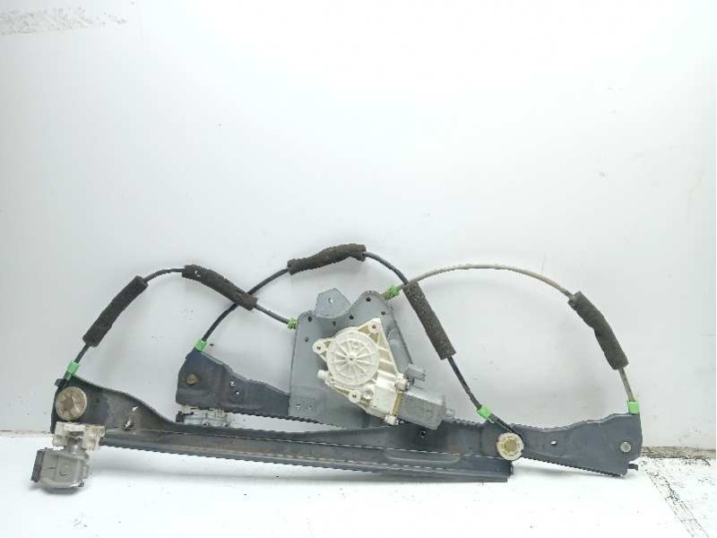 Recambio de elevalunas delantero derecho para ssangyong kyron 200 xdi limited referencia OEM IAM 7231109002  