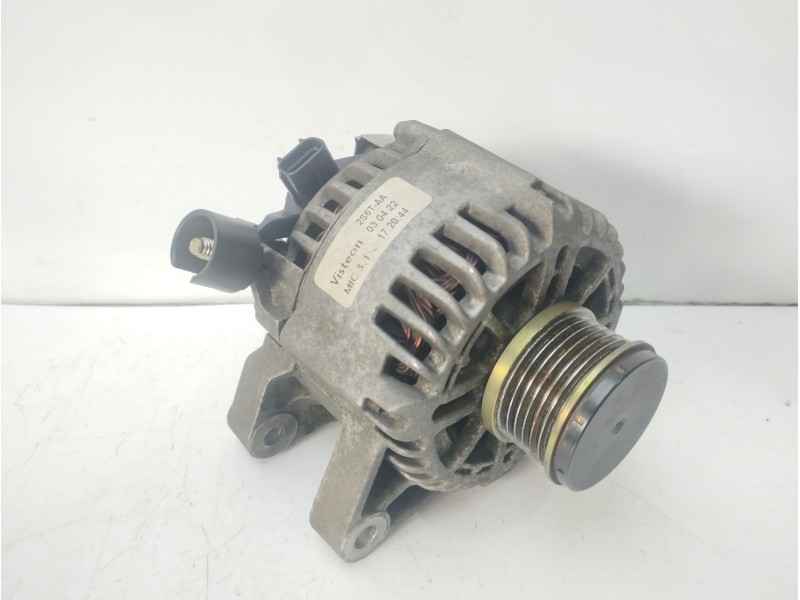 Recambio de alternador para ford fiesta (cbk) 1.4 tdci cat referencia OEM IAM 2S6TAA  