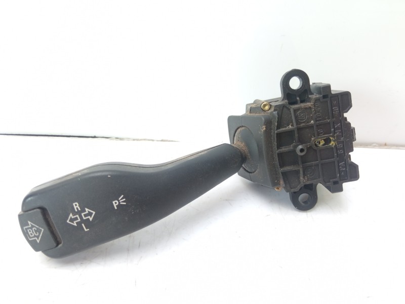 Recambio de mando intermitentes para bmw serie 3 berlina (e46) 323i referencia OEM IAM 8363668M  