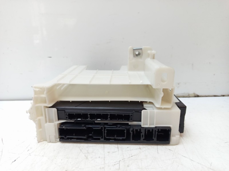 Recambio de modulo electronico para toyota c-hr (_x1_) 1.8 hybrid (zyx10_, zyx11_) referencia OEM IAM 8273010031  