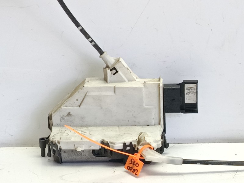 Recambio de cerradura puerta delantera derecha para chevrolet cruze hatchback referencia OEM IAM 9135EA  