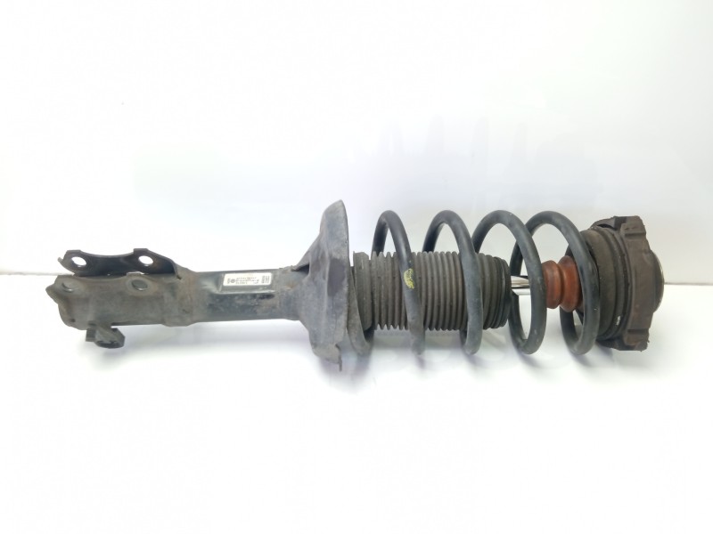 Recambio de amortiguador delantero derecho para audi a4 avant (b5) 1.9 tdi referencia OEM IAM 6K0413031F 31C8K1 