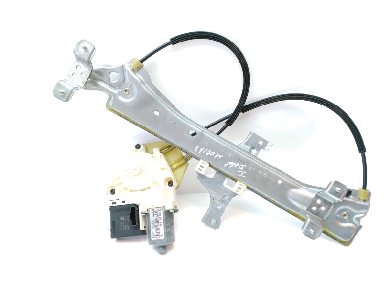 Recambio de elevalunas trasero izquierdo para renault megane iii berlina 5 p dynamique referencia OEM IAM 827210003R 827310185R 