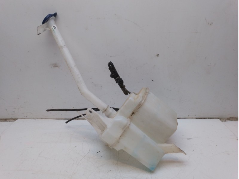 Recambio de deposito limpia para toyota c-hr (_x1_) 2.0 hybrid (maxh10) referencia OEM IAM 85315F4040 85310f4040 