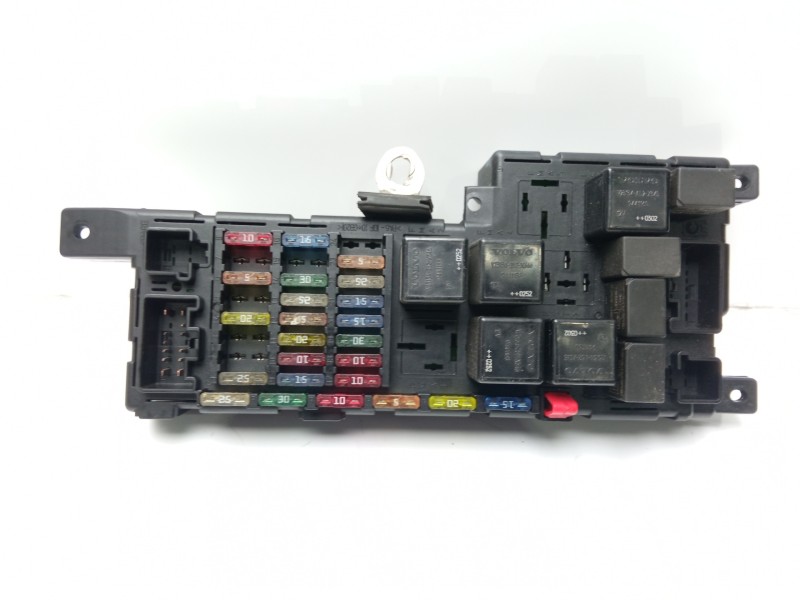 Recambio de caja reles / fusibles para volvo s60 berlina 2.4 cat referencia OEM IAM 518828009 8678449 