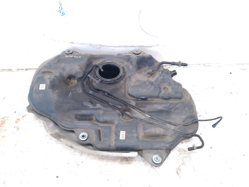 Recambio de deposito combustible para lexus ux (za10) 250h referencia OEM IAM 7700176120  