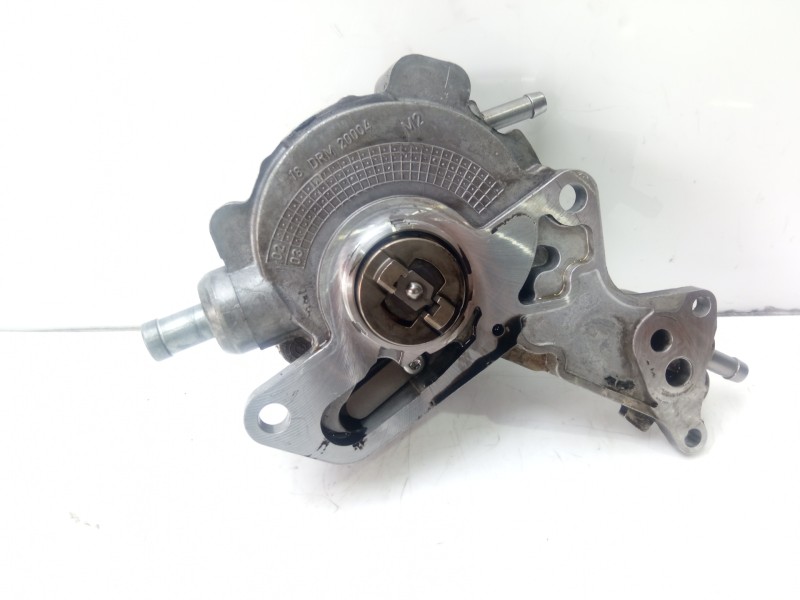 Recambio de depresor freno / bomba vacio para skoda fabia familiar (6y5) comfort referencia OEM IAM 038145209  