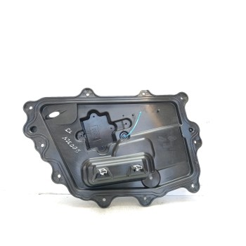 MOLDURA LR111546 J8A224767AE 